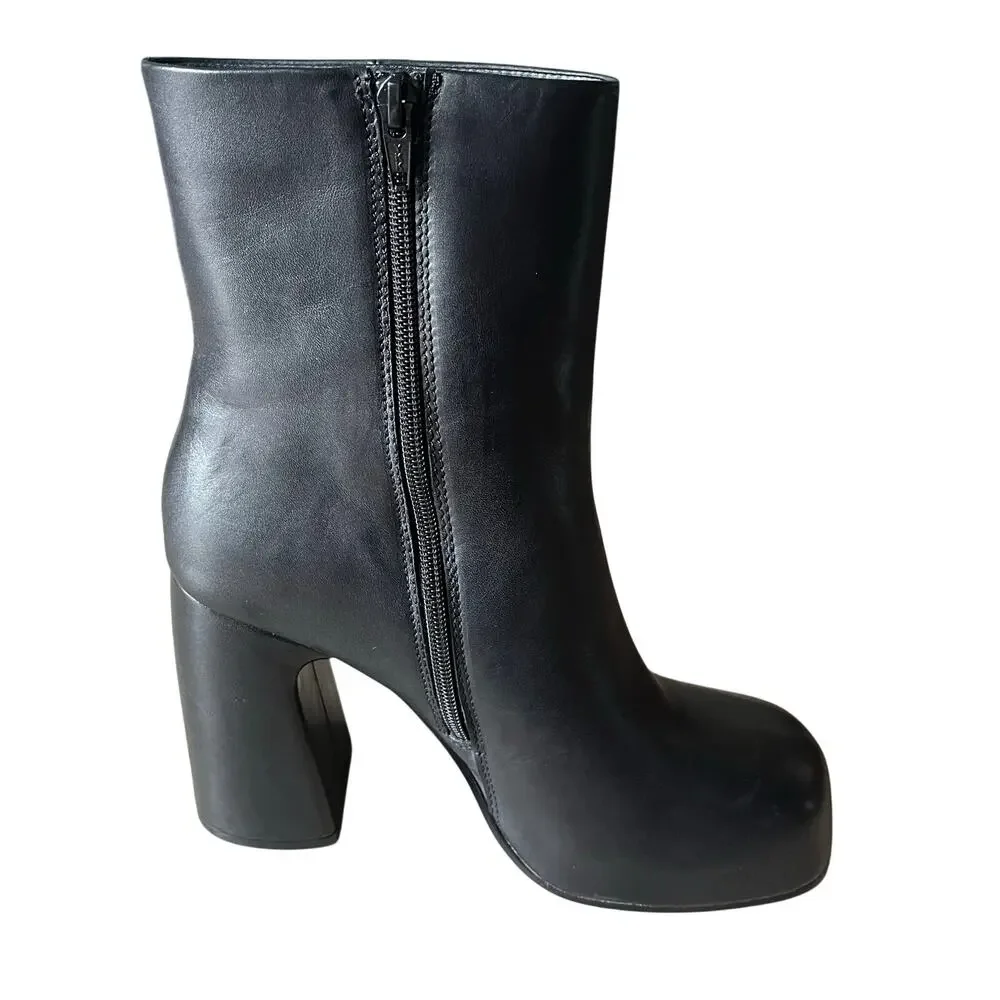 Steve Madden Cami Leather Square Toe Ankle Booties Women's 9.5 Leather Going Out